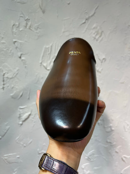 빙 공장 / 프라다 남성 가죽 구두 슬리퍼