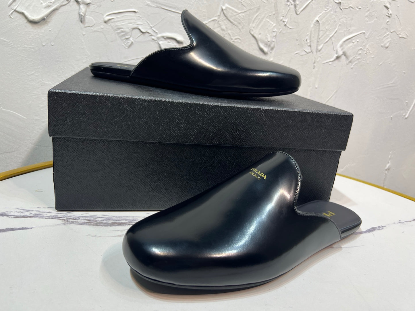 빙 공장 / 프라다 남성 가죽 구두 슬리퍼
