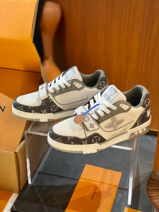 빙 공장 / 루이비통 커플 운동화