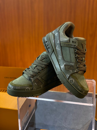 빙 공장 / 루이비통 커플 운동화