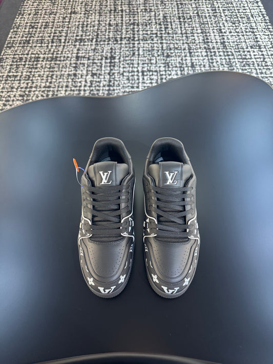 빙 공장 / 루이비통 커플 운동화