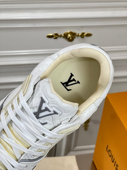 빙 공장 / 루이비통 커플 운동화