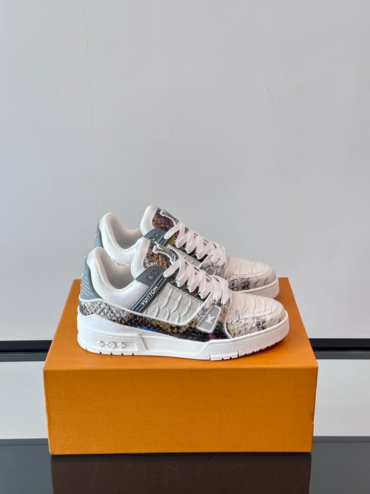 빙 공장 / 루이비통 커플 운동화