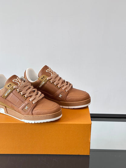 빙 공장 / 루이비통 커플 운동화