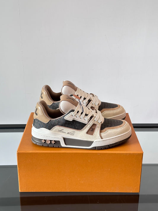 빙 공장 / 루이비통 커플 운동화