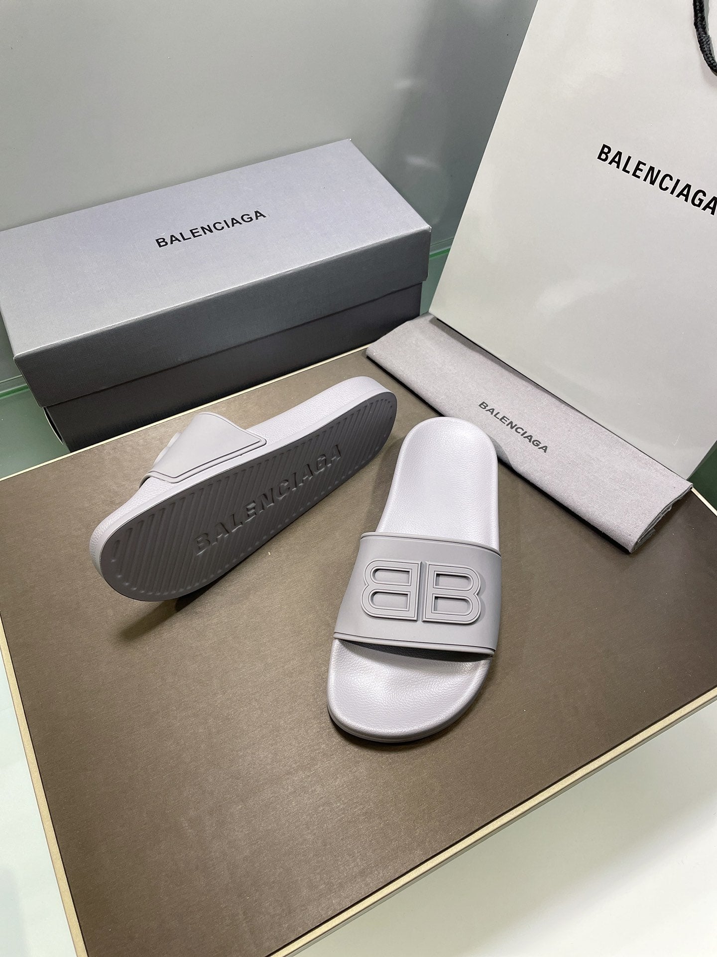 빙 공장 / 발렌시아가 남성 여성 슬리퍼