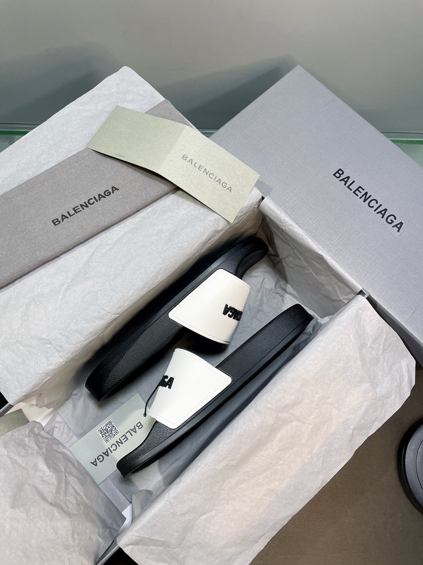 빙 공장 / 발렌시아가 남성 여성 슬리퍼