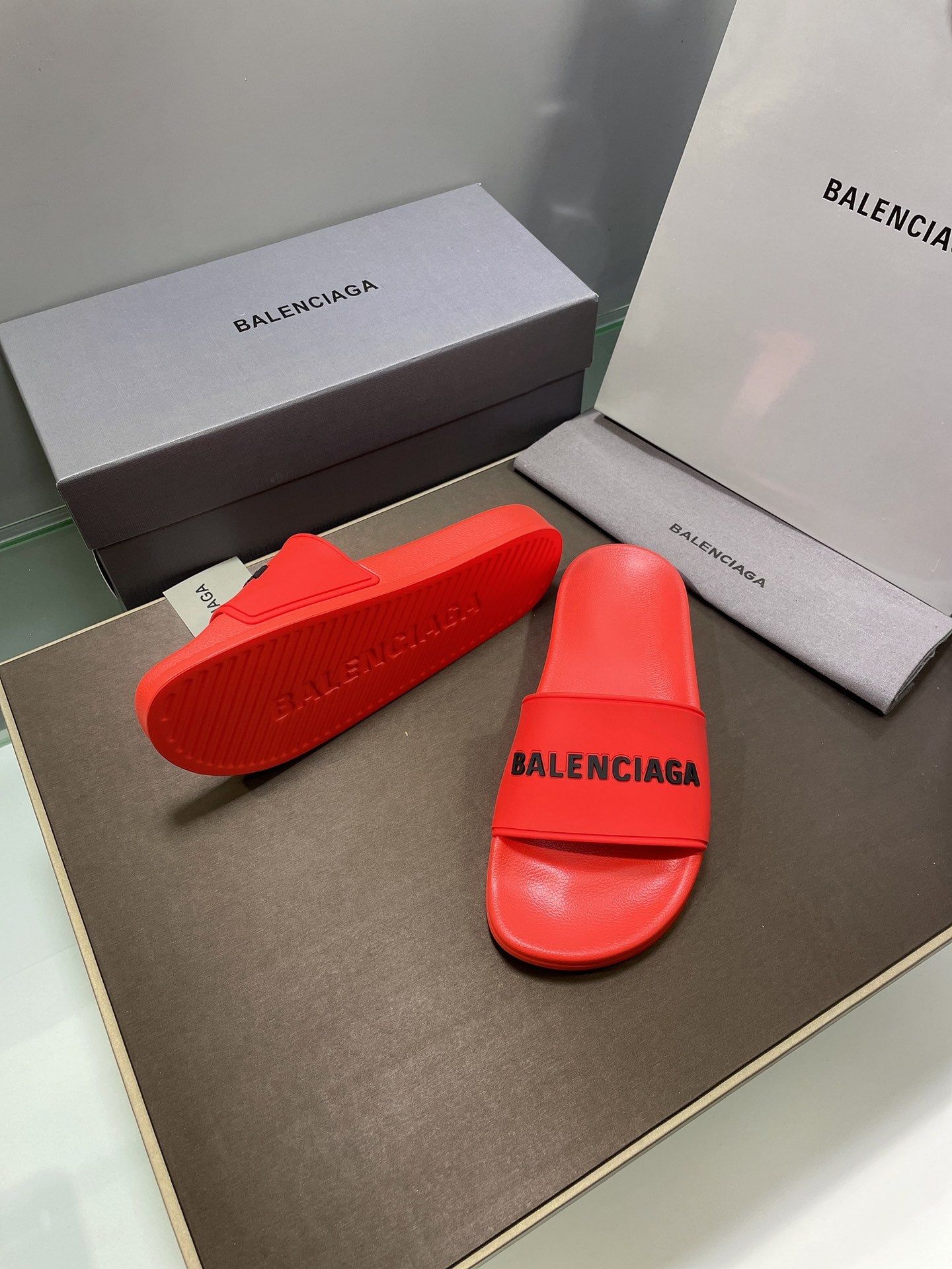빙 공장 / 발렌시아가 남성 여성 슬리퍼