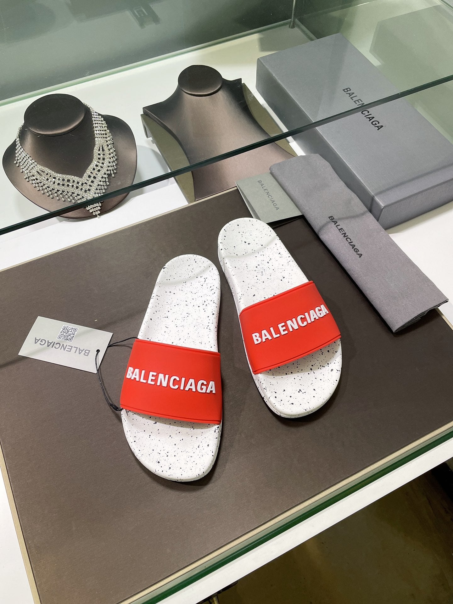 빙 공장 / 발렌시아가 남성 여성 슬리퍼
