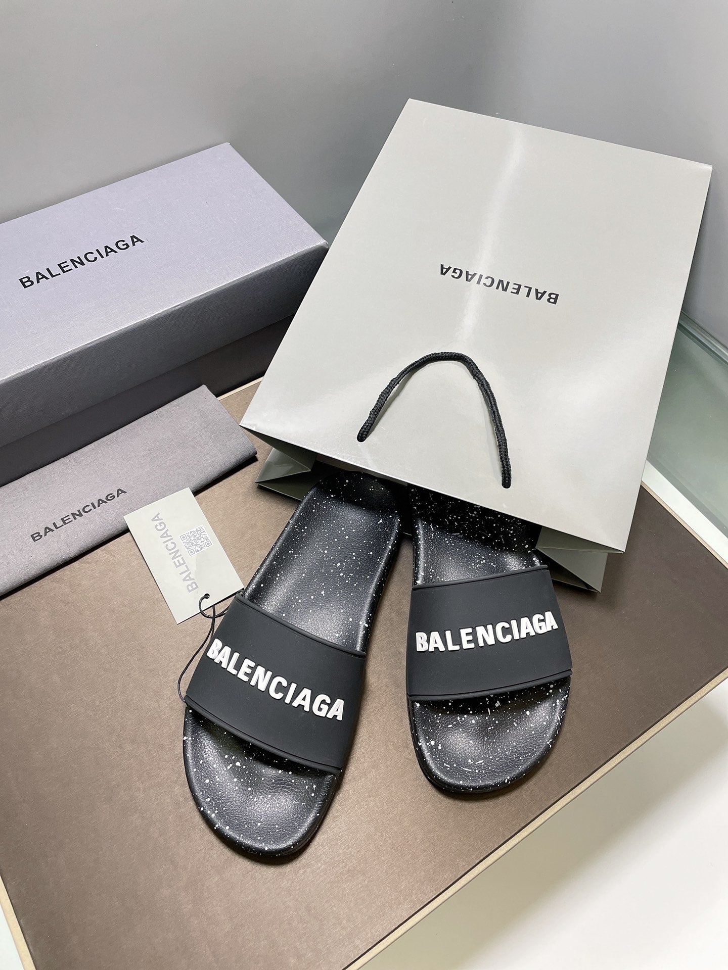 빙 공장 / 발렌시아가 남성 여성 슬리퍼