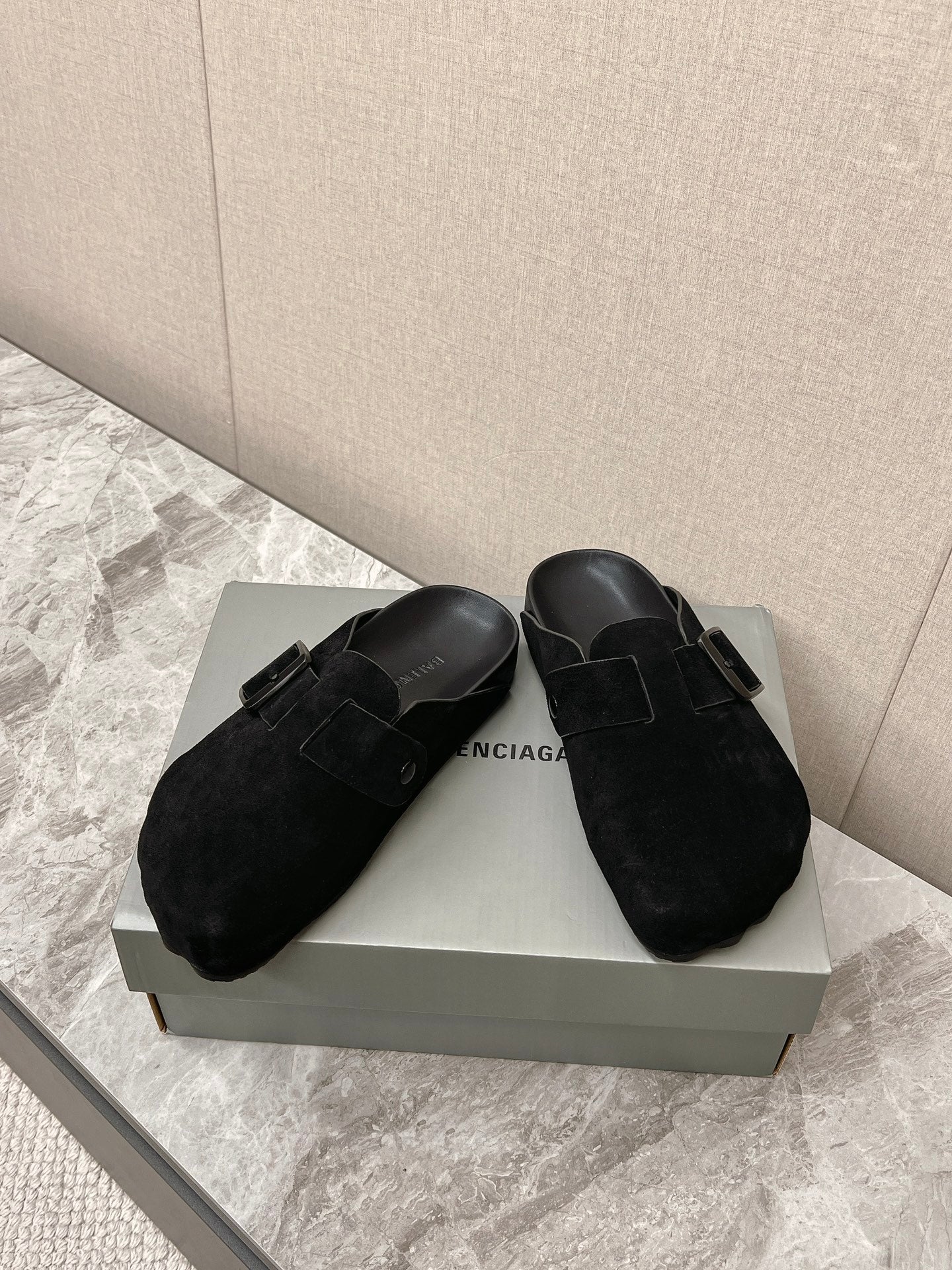 빙 공장 / 발렌시아가 남성 여성 슬리퍼