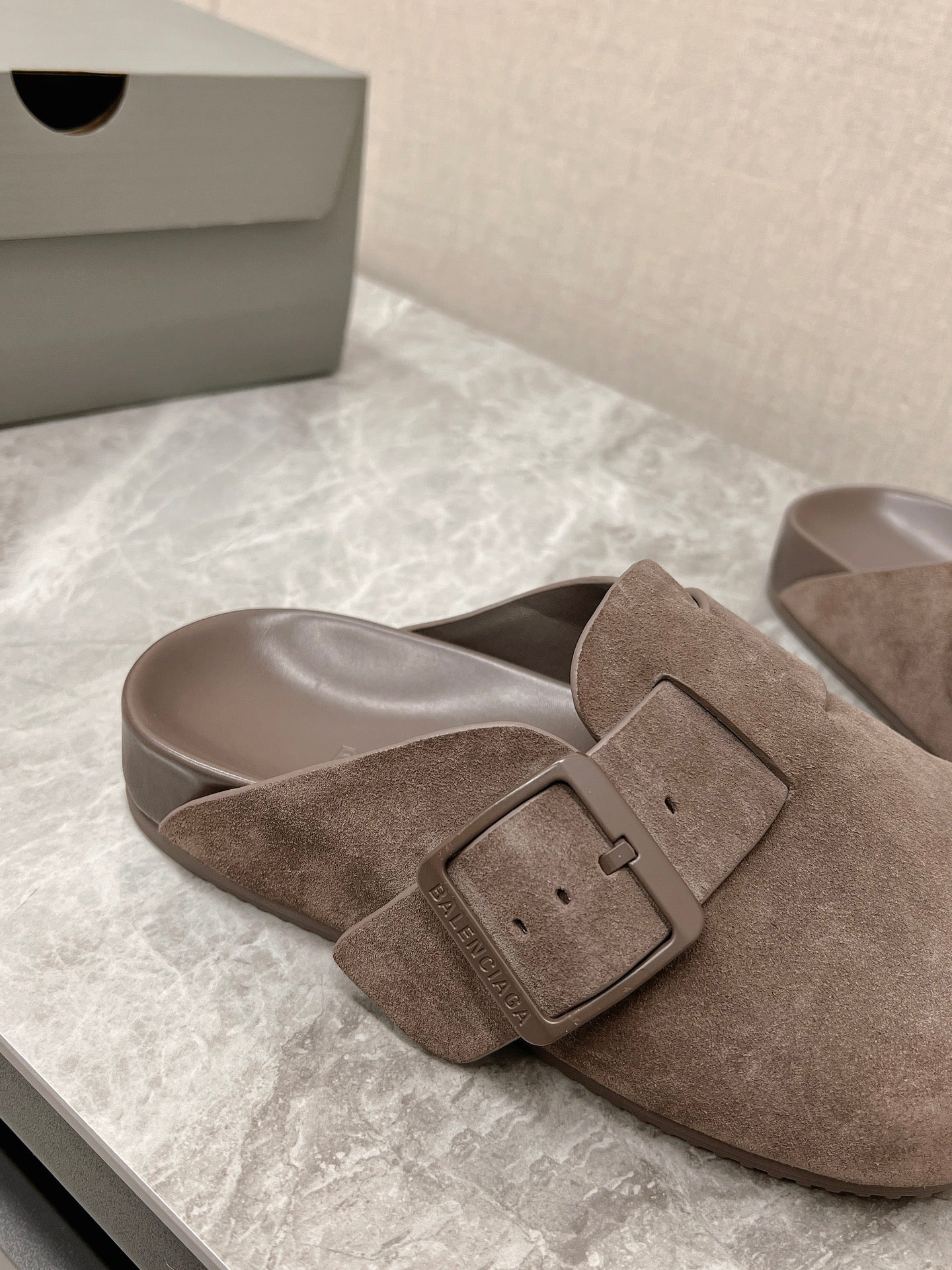 빙 공장 / 발렌시아가 남성 여성 슬리퍼