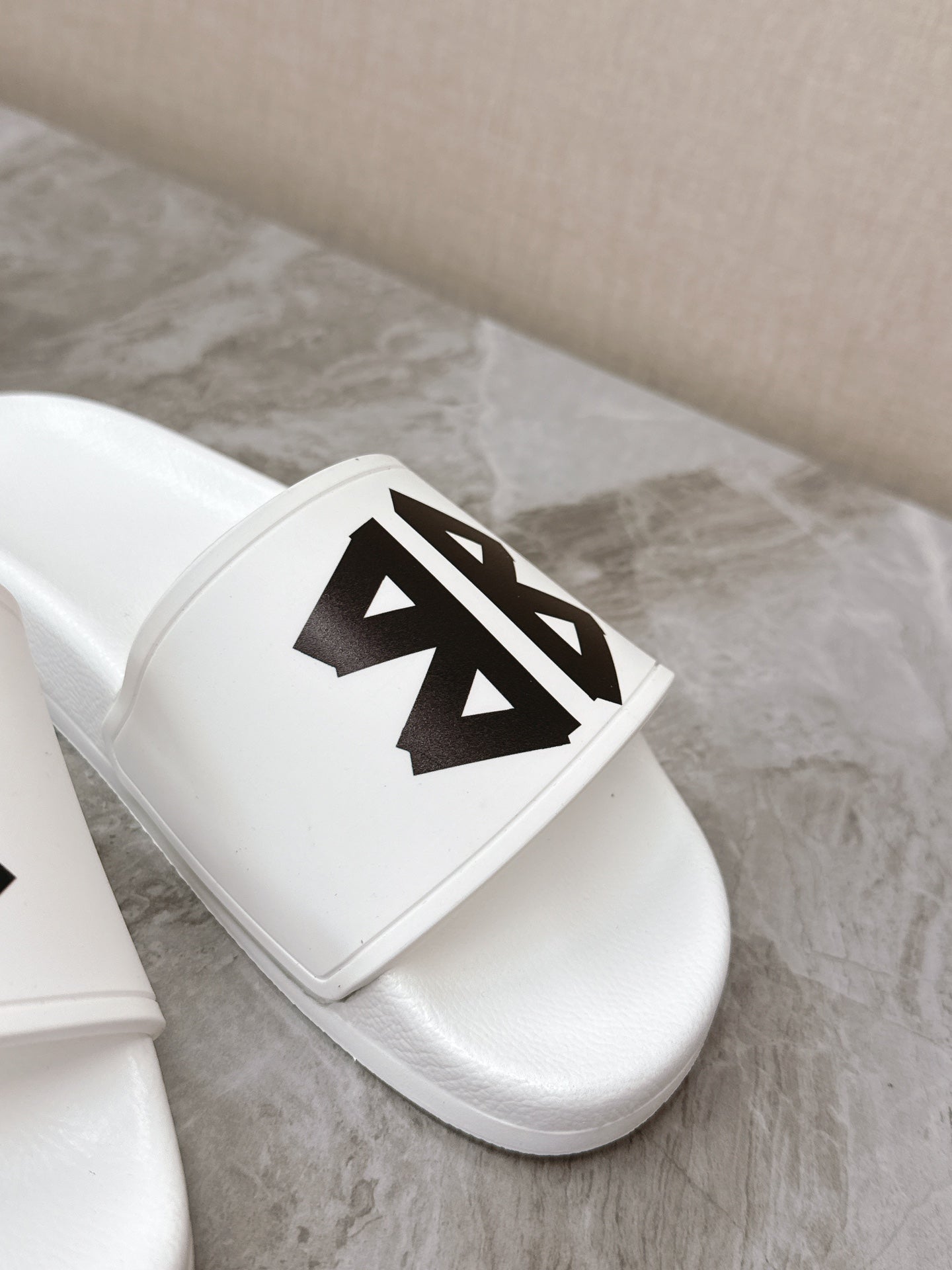 빙 공장 / 발렌시아가 남성 여성 슬리퍼