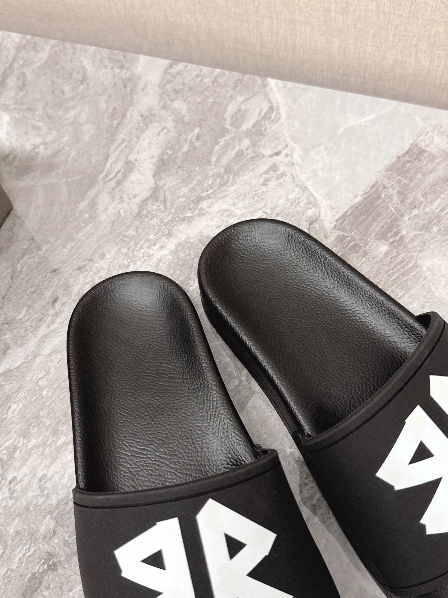 빙 공장 / 발렌시아가 남성 여성 슬리퍼