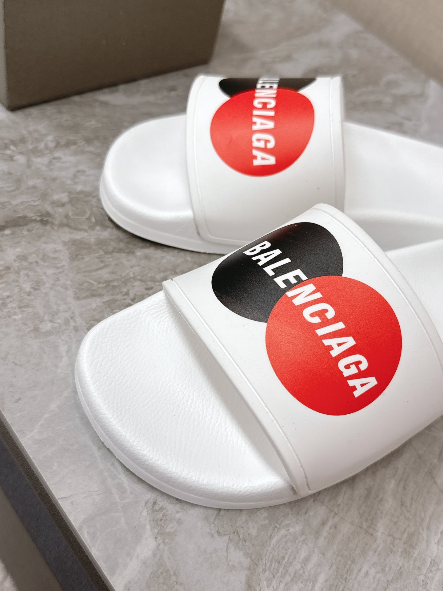 빙 공장 / 발렌시아가 남성 여성 슬리퍼