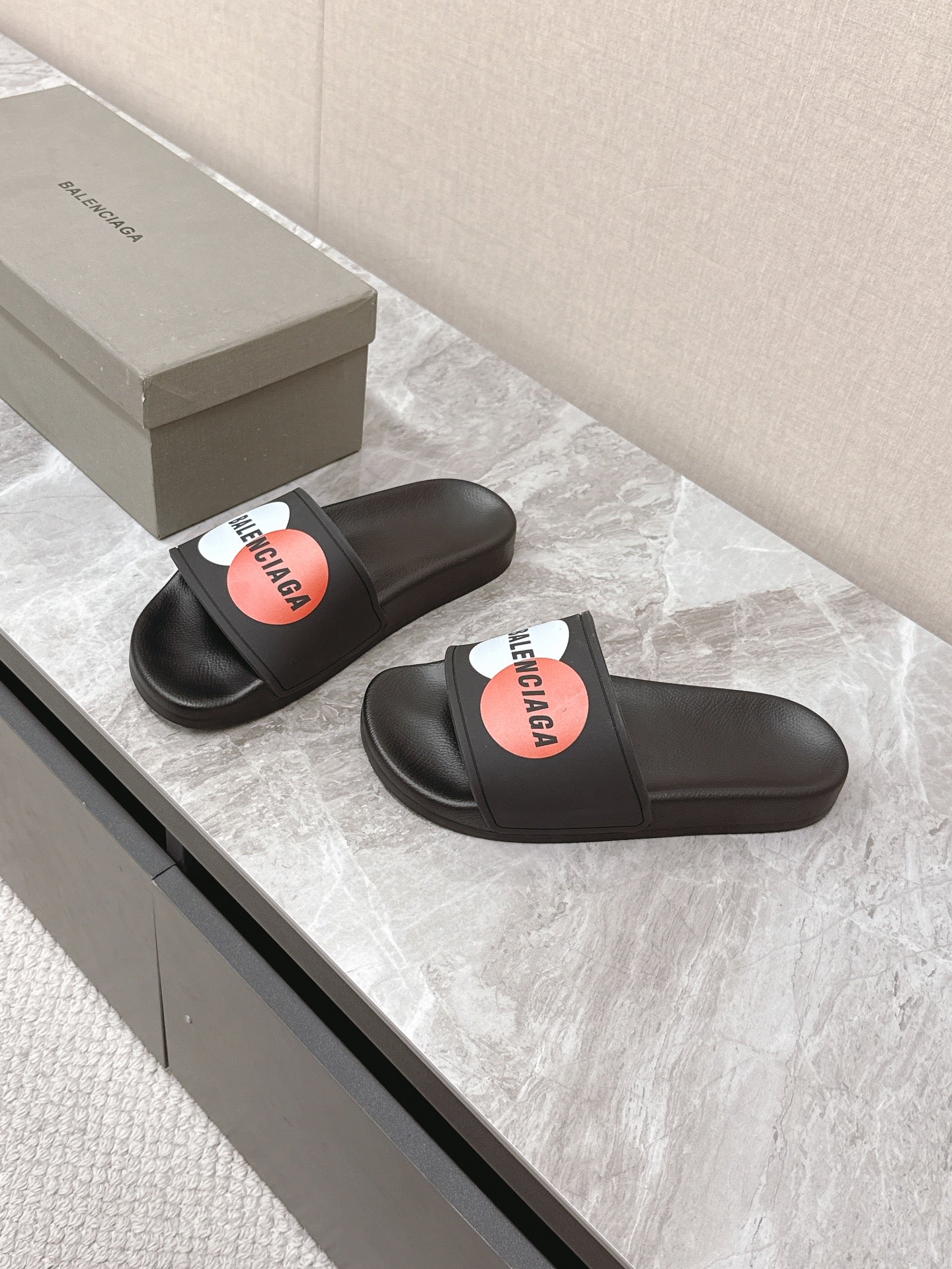 빙 공장 / 발렌시아가 남성 여성 슬리퍼