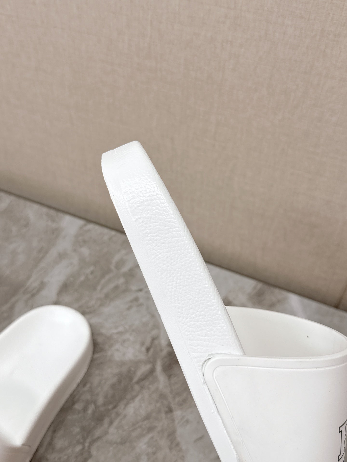 빙 공장 / 발렌시아가 남성 여성 슬리퍼