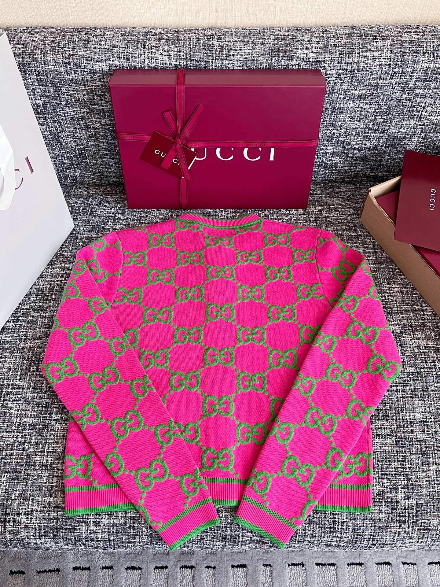 티모 공장 / 구찌 여성 니트 카디건