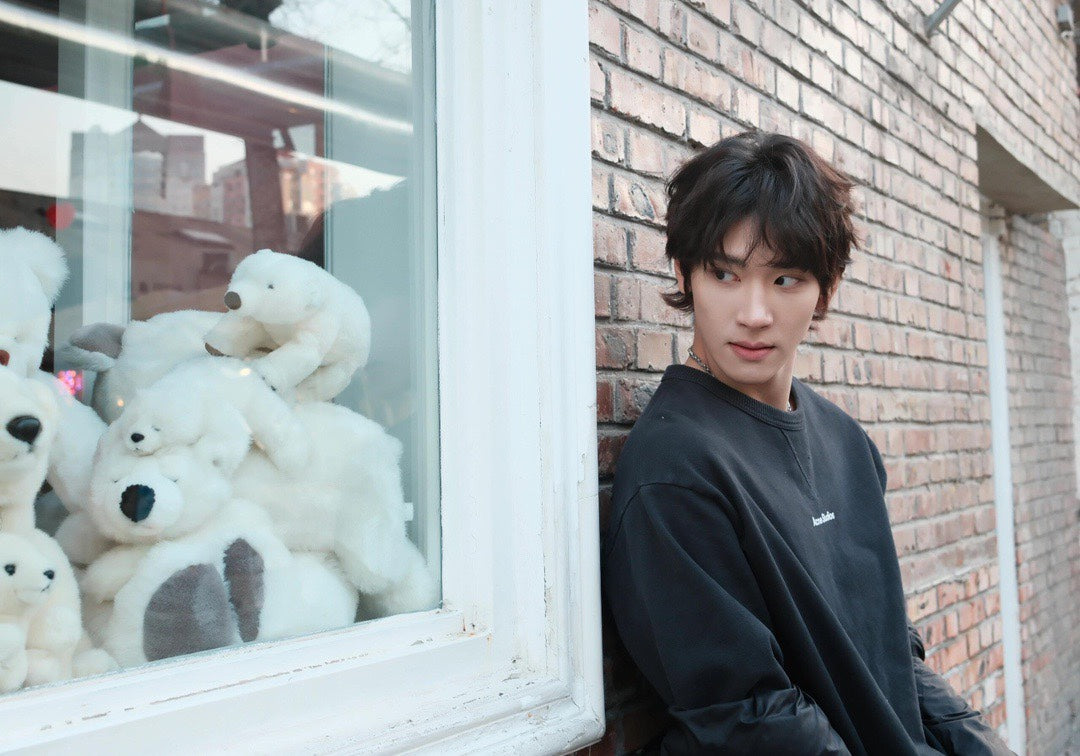 BVG / 아크네스튜디오 남성 후드티