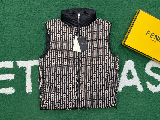 R공장 / 펜디 남성 양면 패딩 조끼