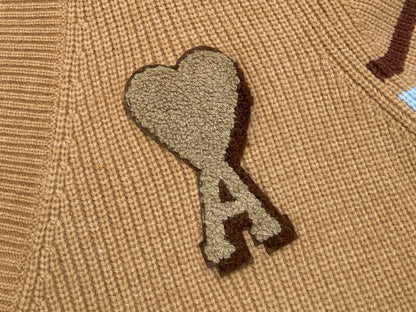 R공장 / 아미 남성 보이넥 니트