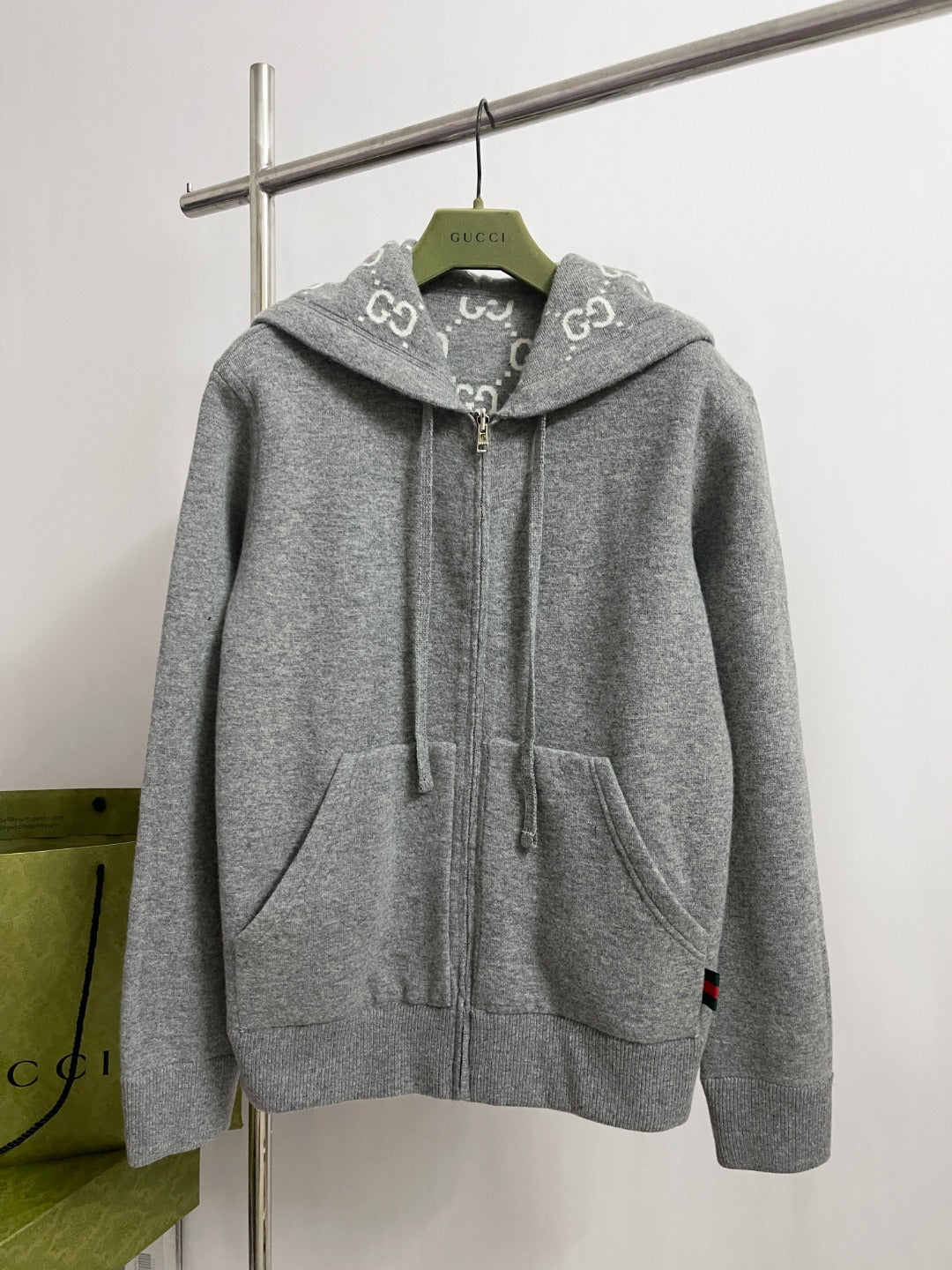 BVG / 구찌 남성 양면 니트