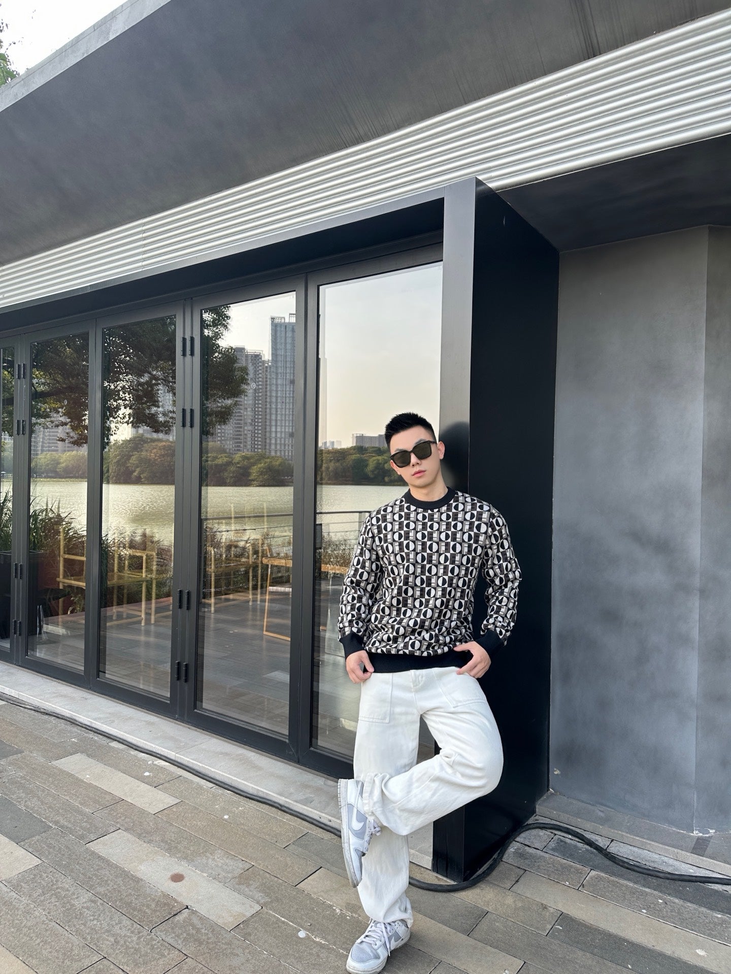 ZZLL / 펜디 니트 스웨터