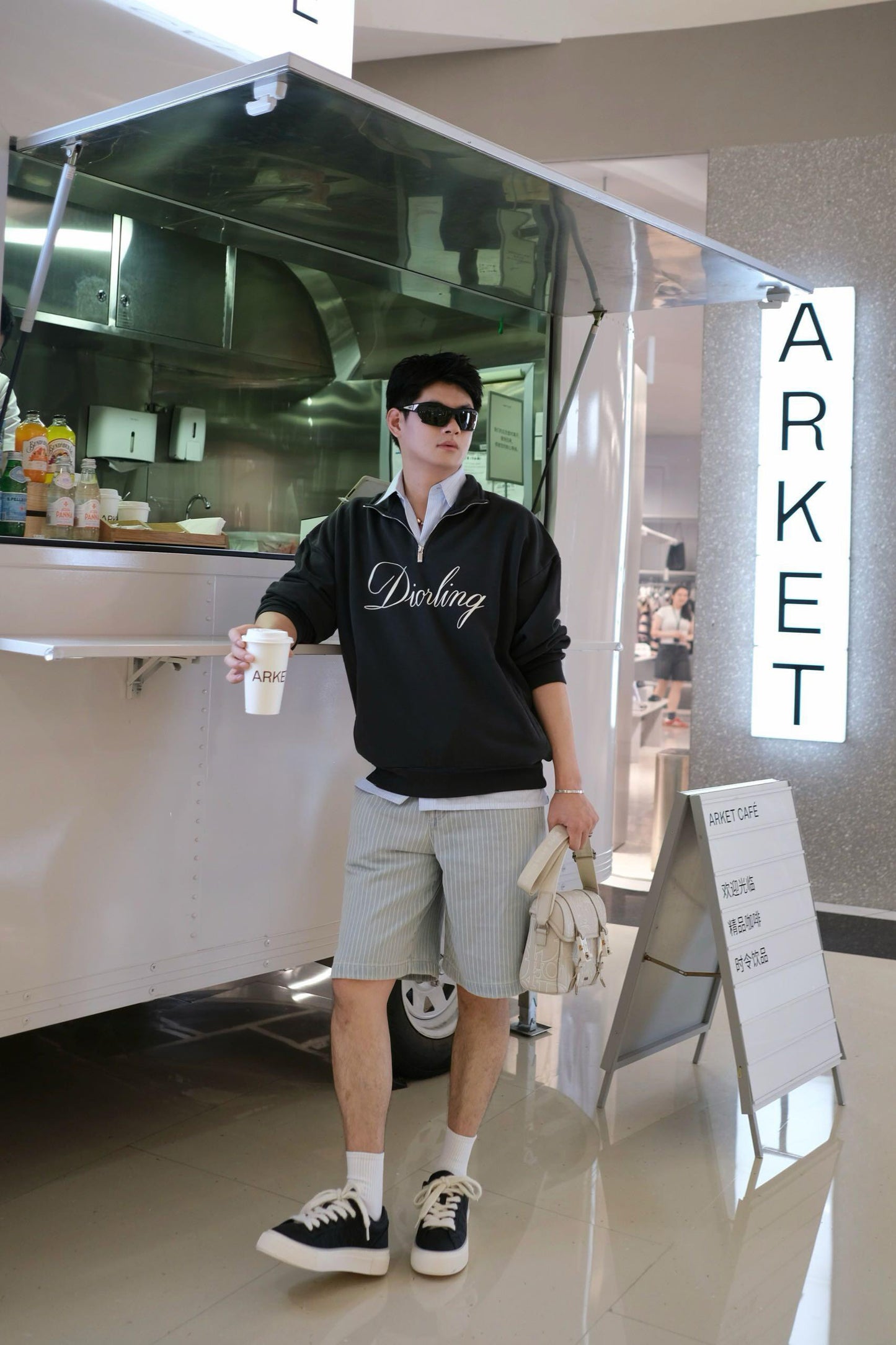 ZZLL / 디올 후드티