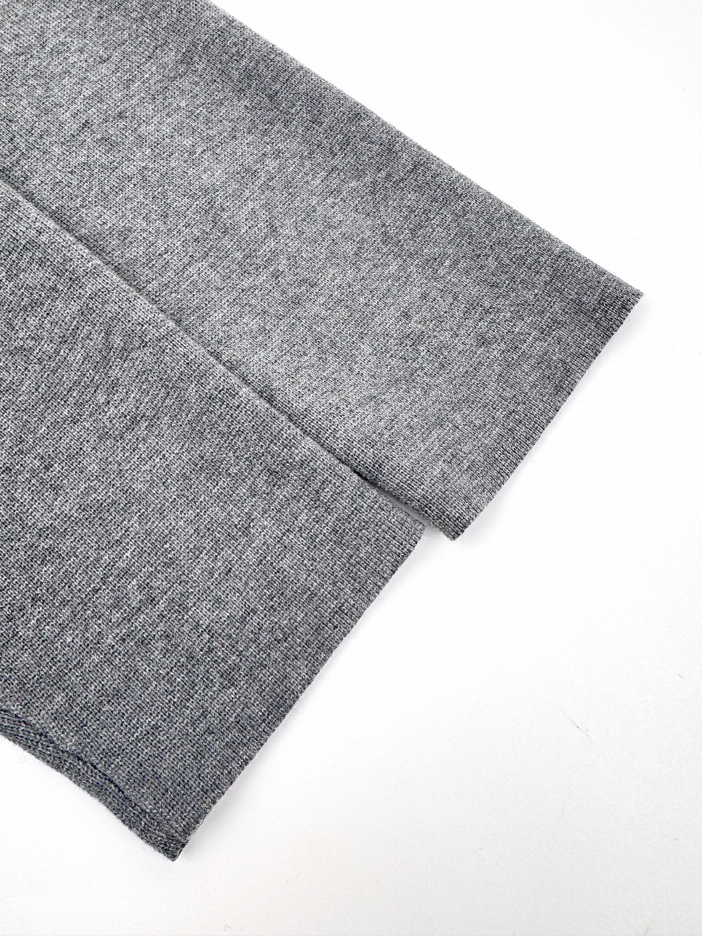 ZZLL / 디올 니트 코트