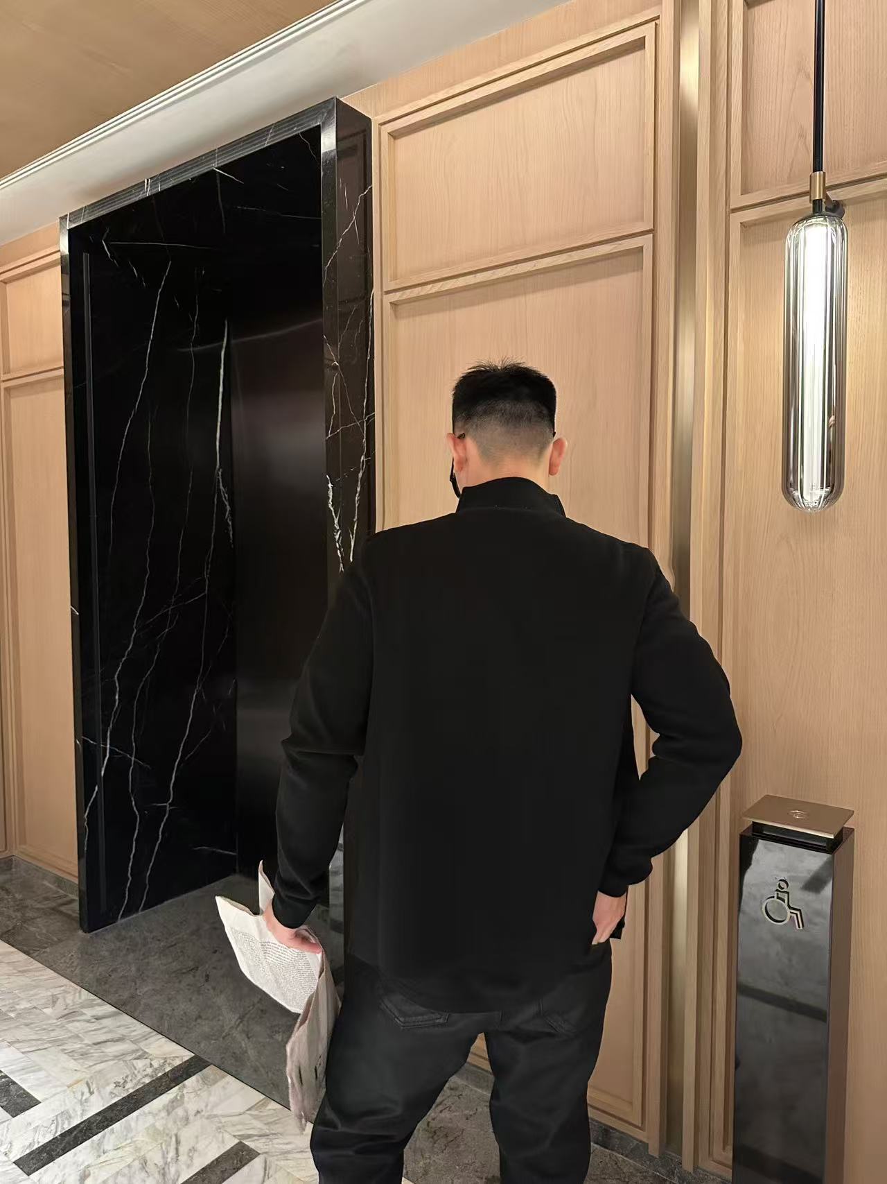 ZZLL / 디올 니트 코트