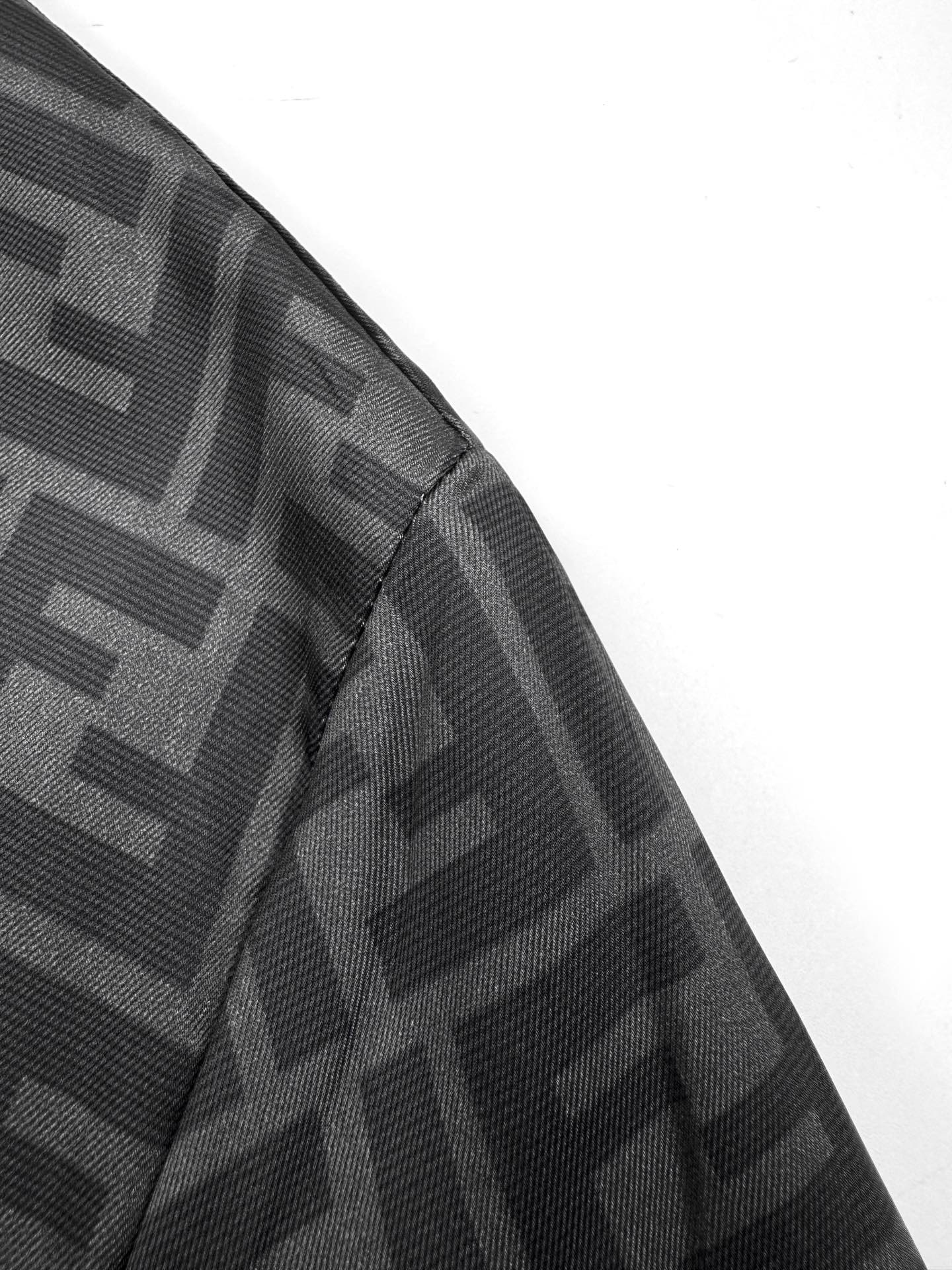 ZZLL / 펜디 셔츠