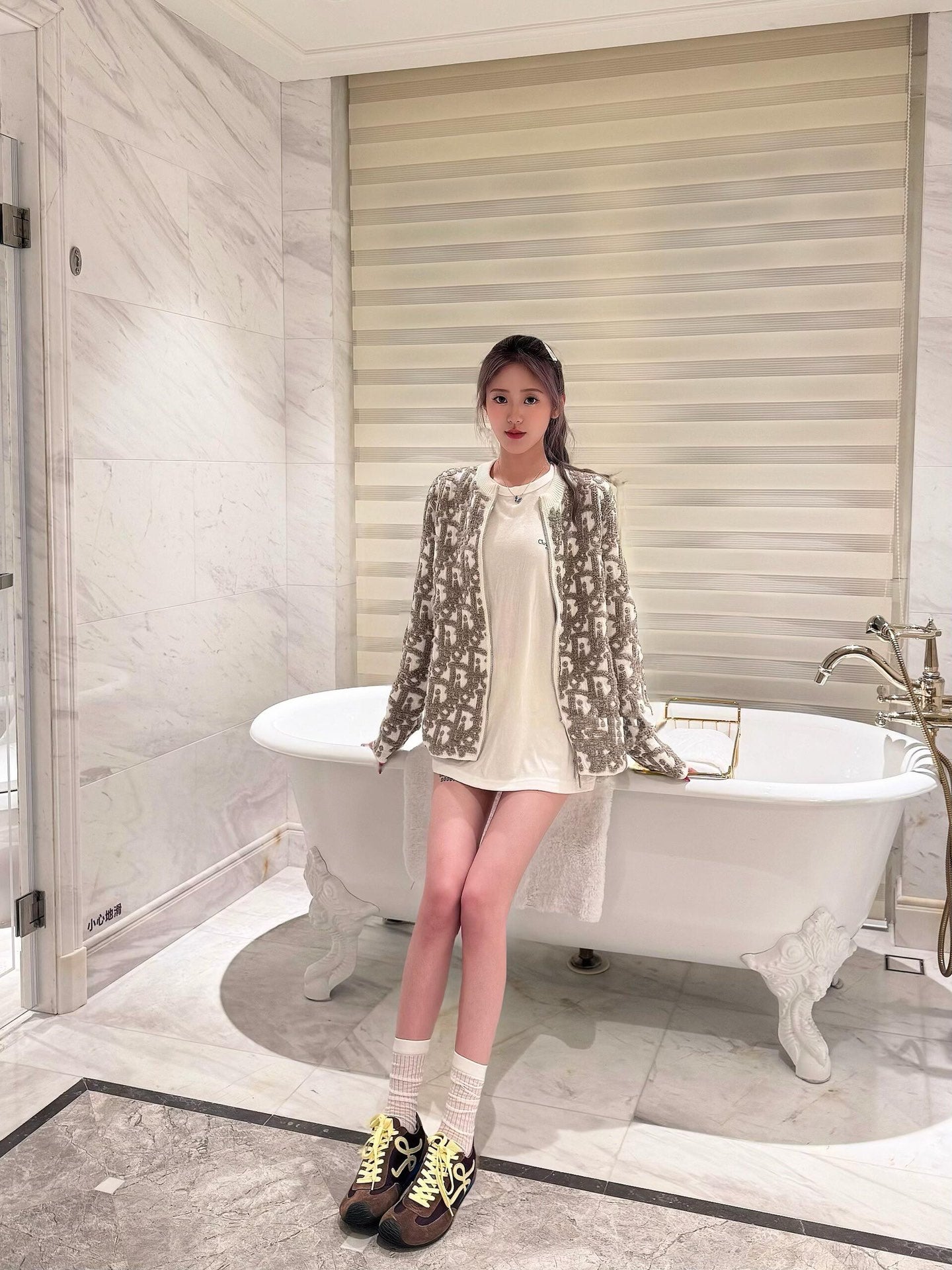 ZZLL / 디올 니트 코트