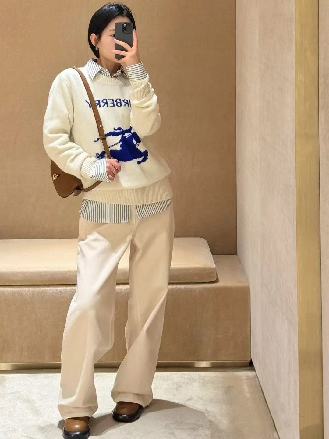 티모 공장 / 버버리 니트 스웨터