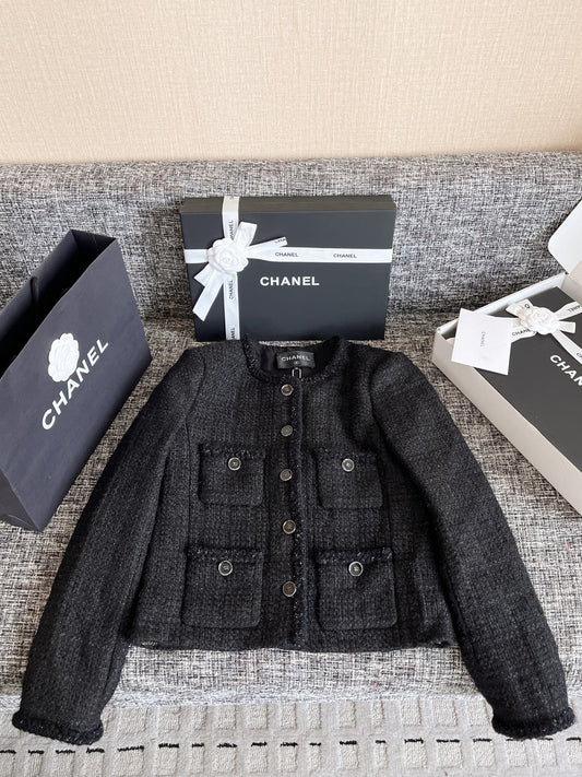 티모 공장 / 샤넬 코트