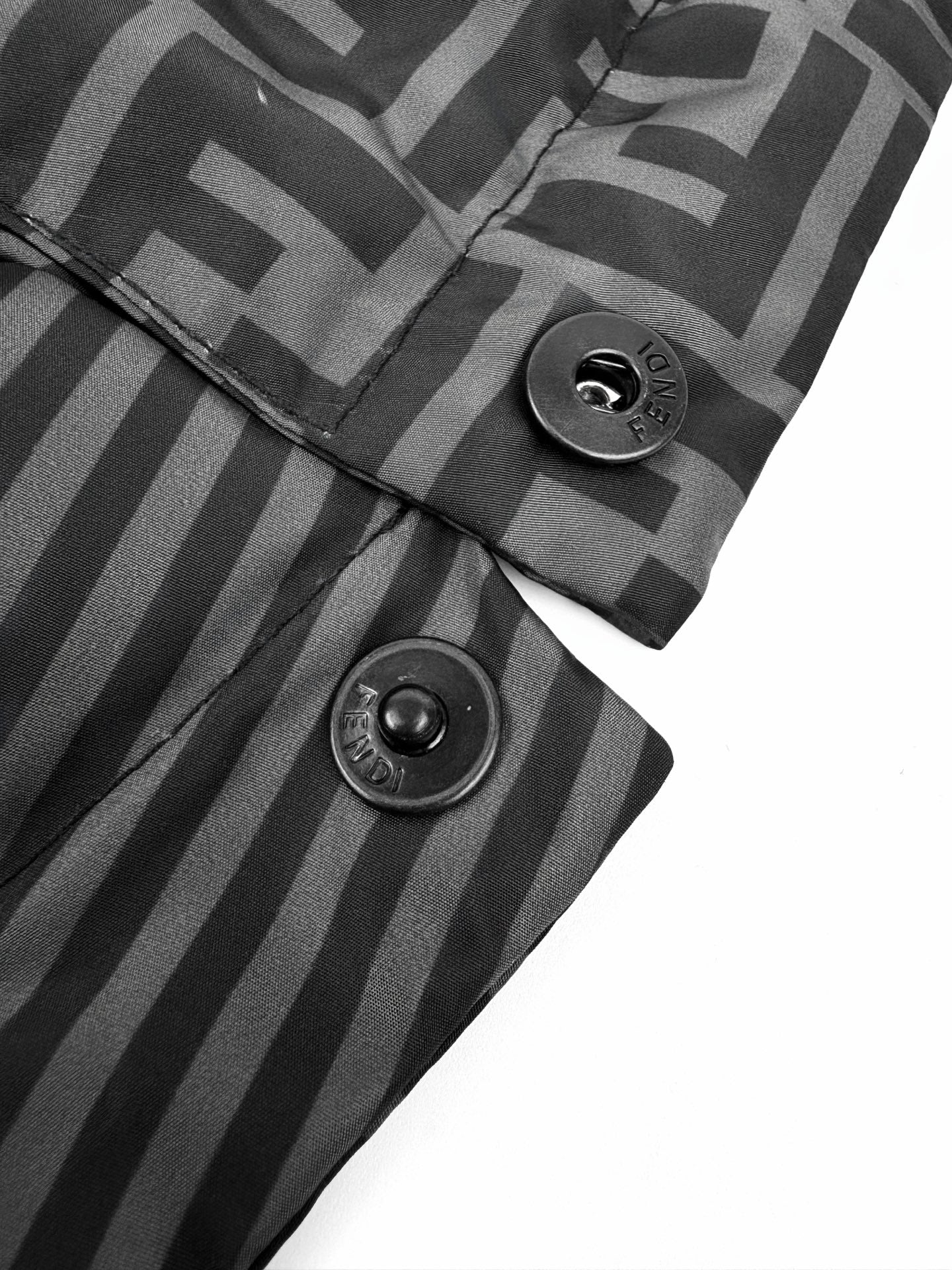 ZZLL / 펜디 양면 패딩