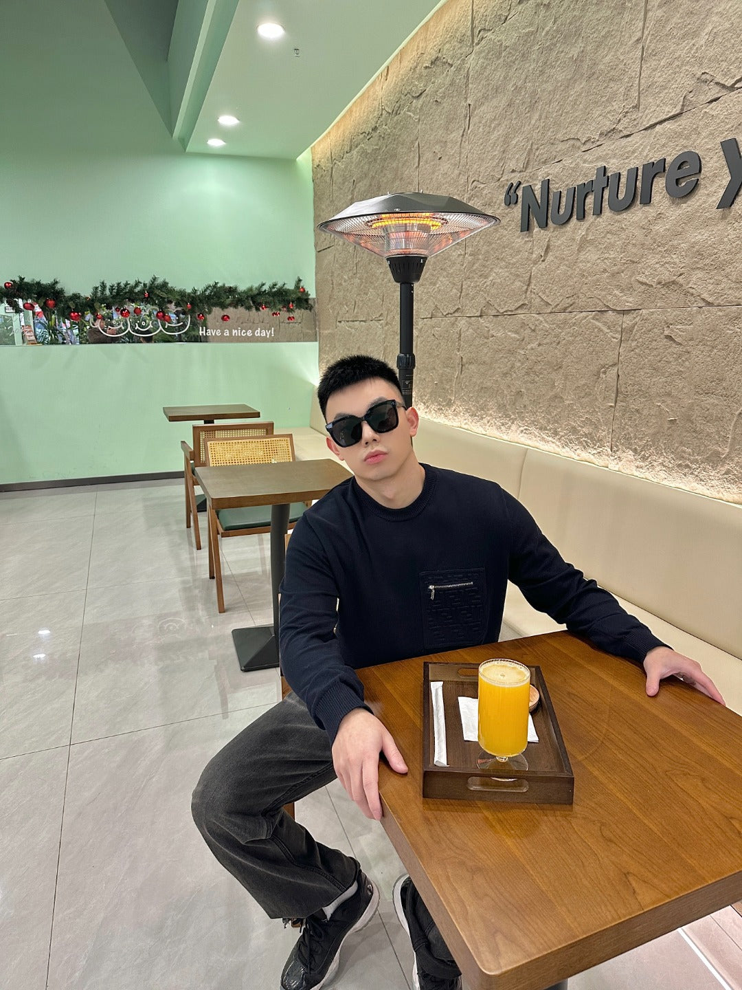 GTR / 펜디 네이비 니트