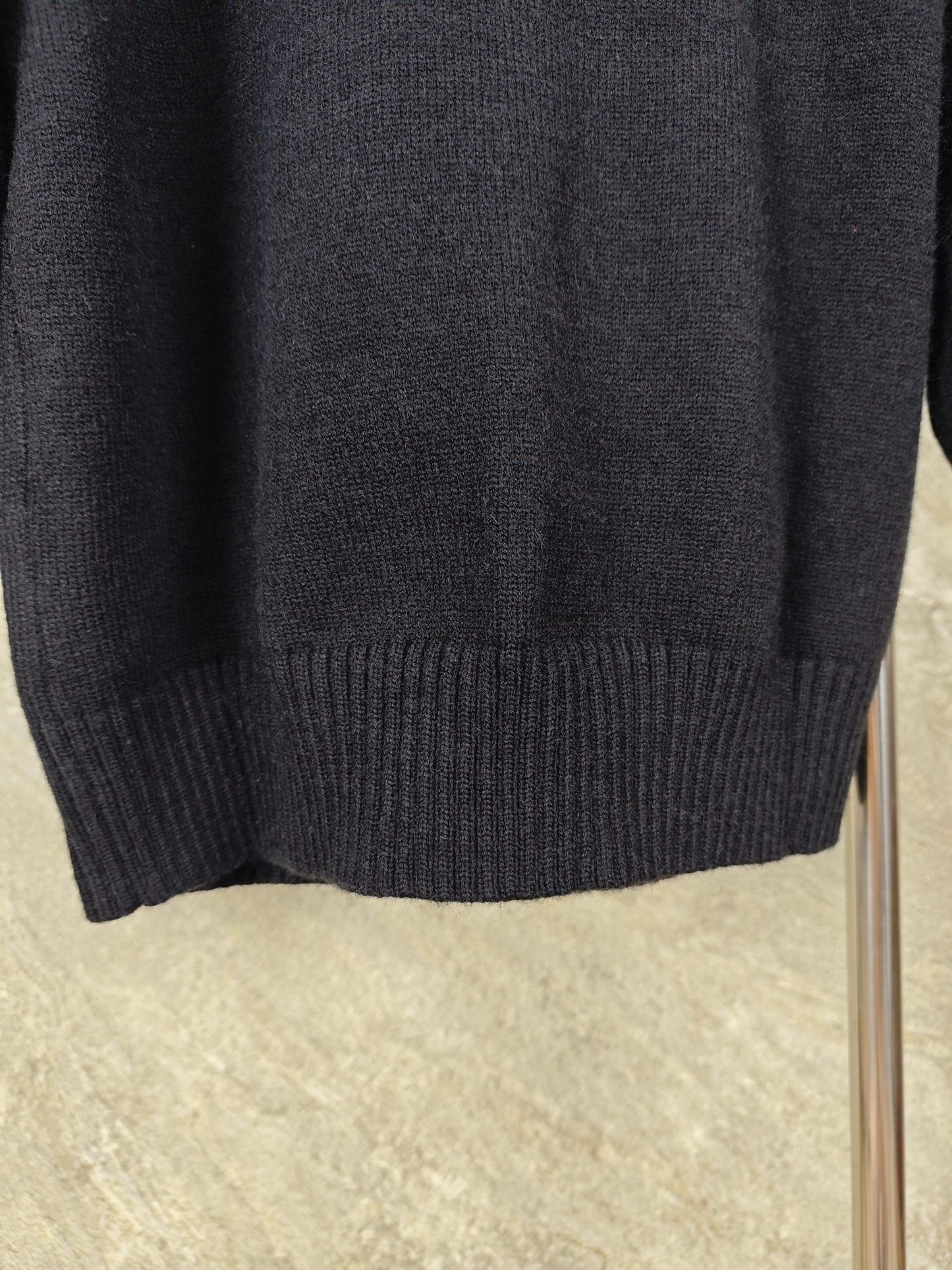 GTR / 아미 니트 스웨터