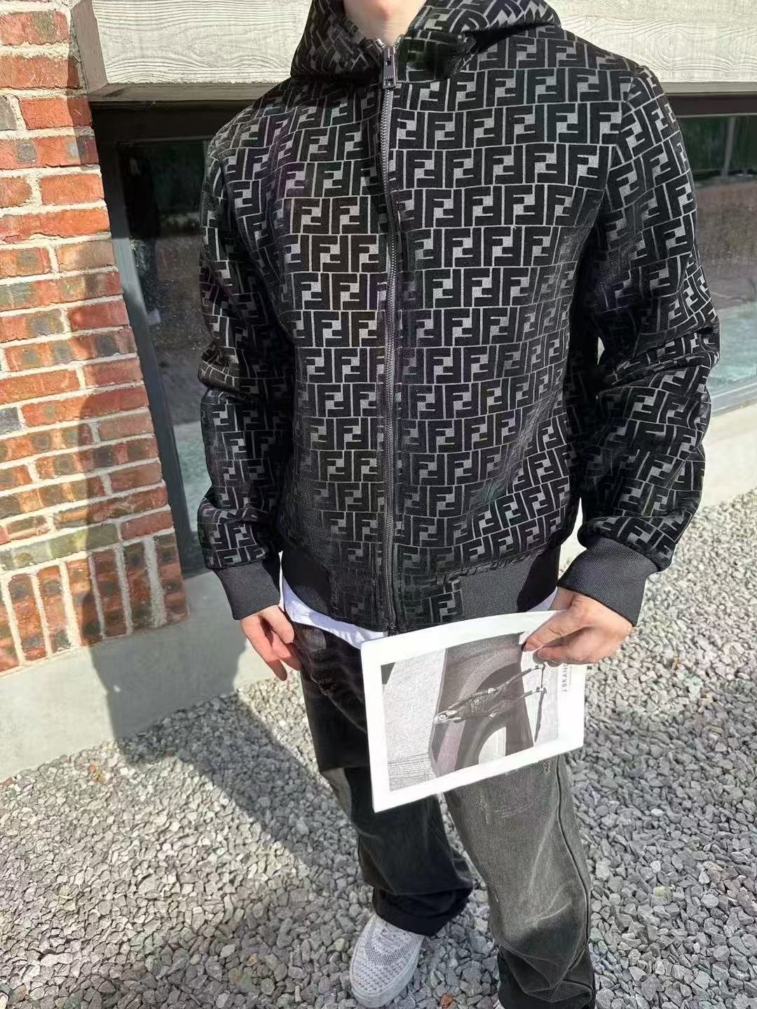 GTR / 펜디 재킷 코트