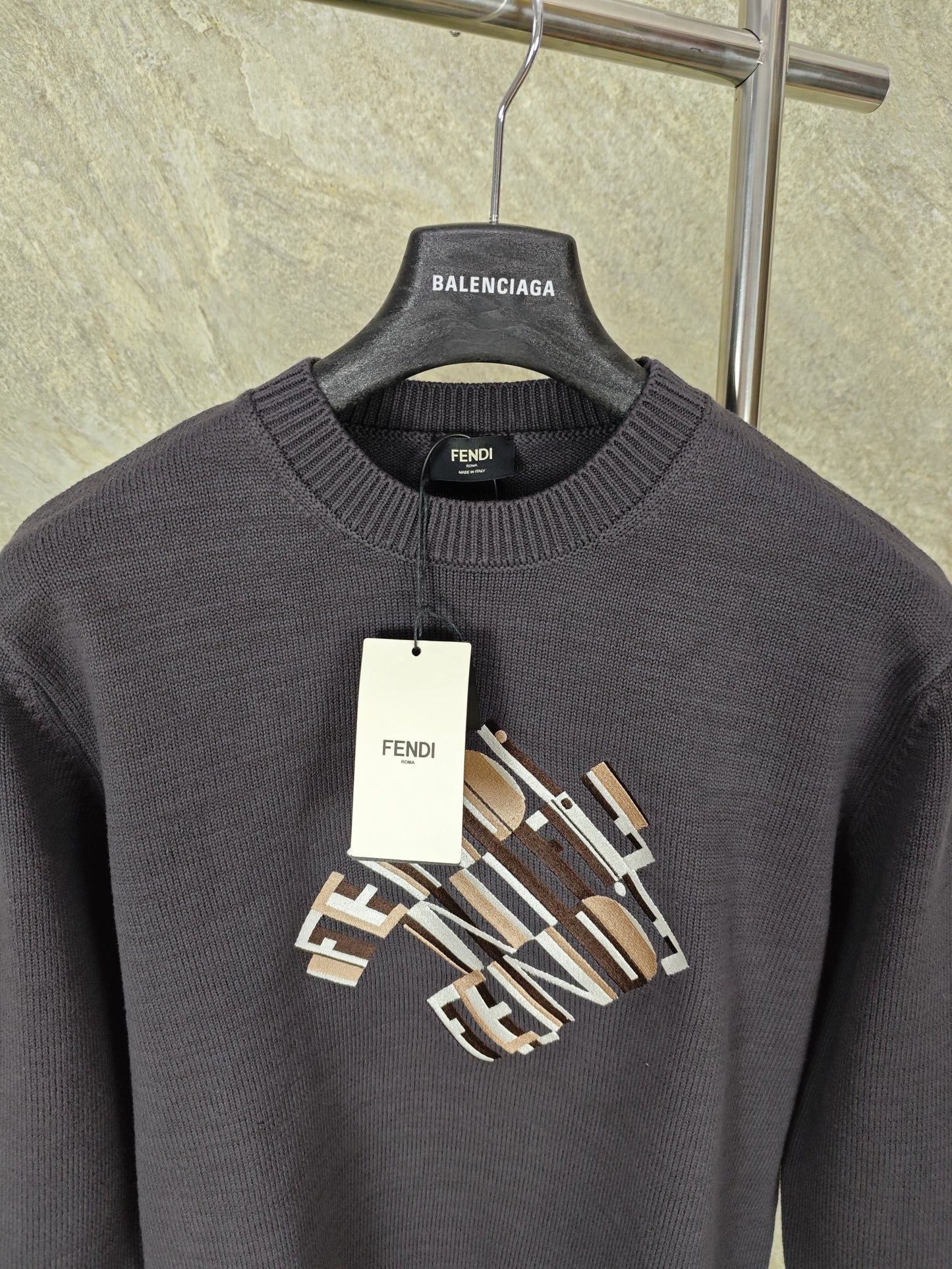 GTR / 펜디 니트 스웨터