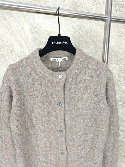 GTR / 아크네스튜디오 니트