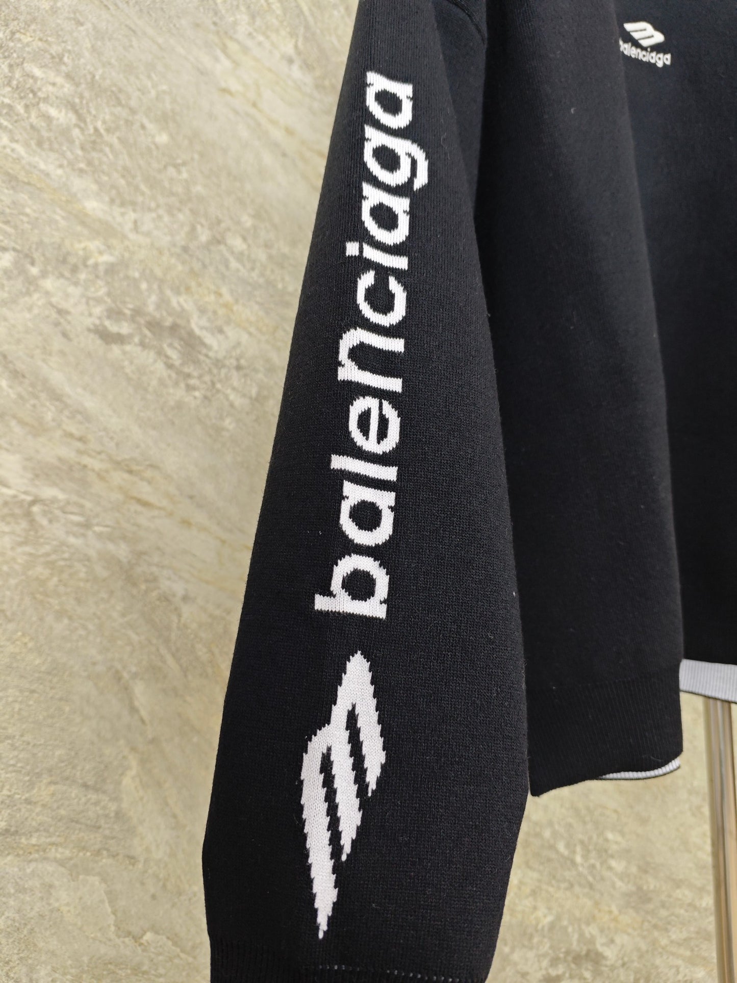 GTR / 발렌시아가 니트 스웨터