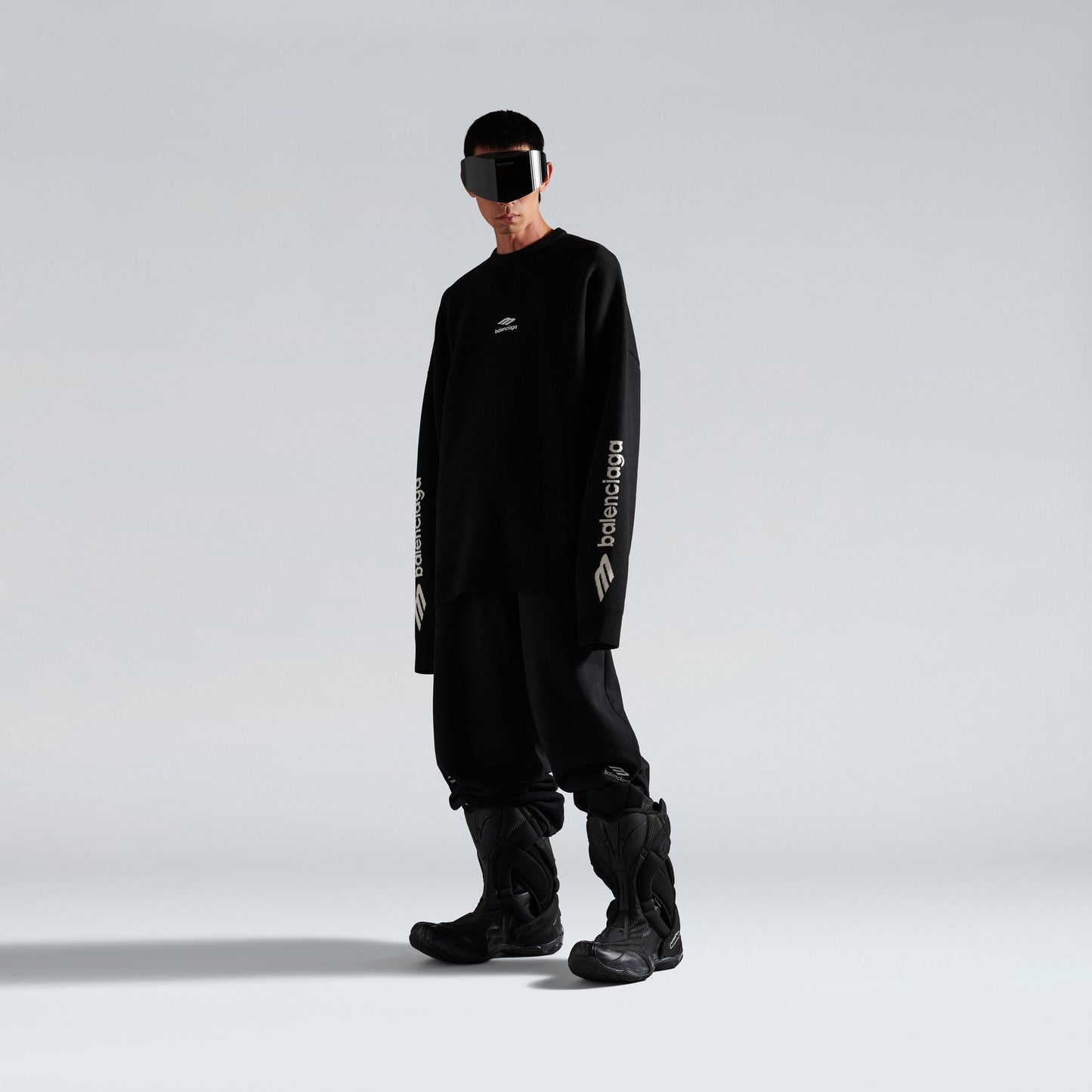 GTR / 발렌시아가 니트 스웨터