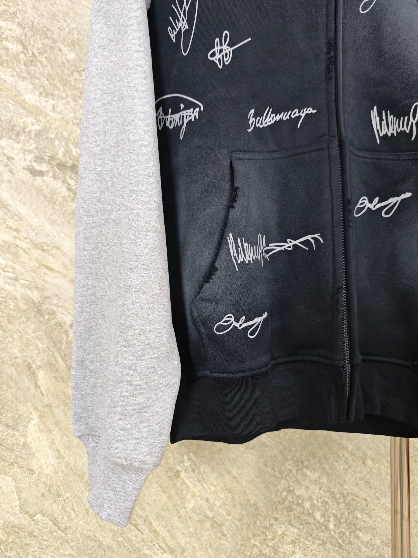 GTR / 발렌시아가 후드티