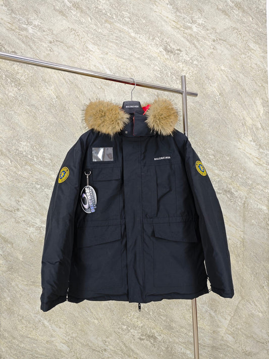 GTR / 발렌시아가 양면 패딩