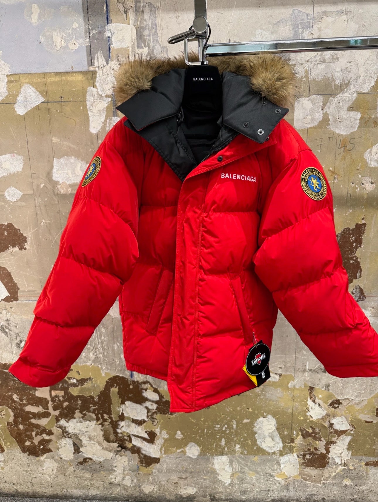 GTR / 발렌시아가 양면 패딩