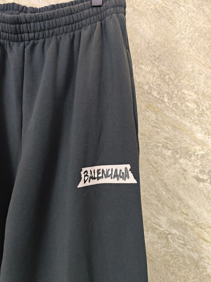 GTR / 발렌시아가 바지