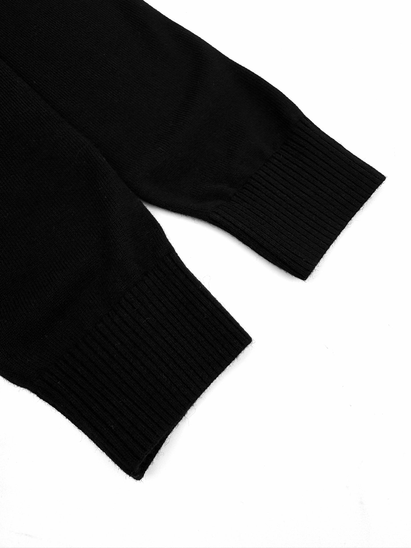 ZZLL / 펜디 니트 스웨터