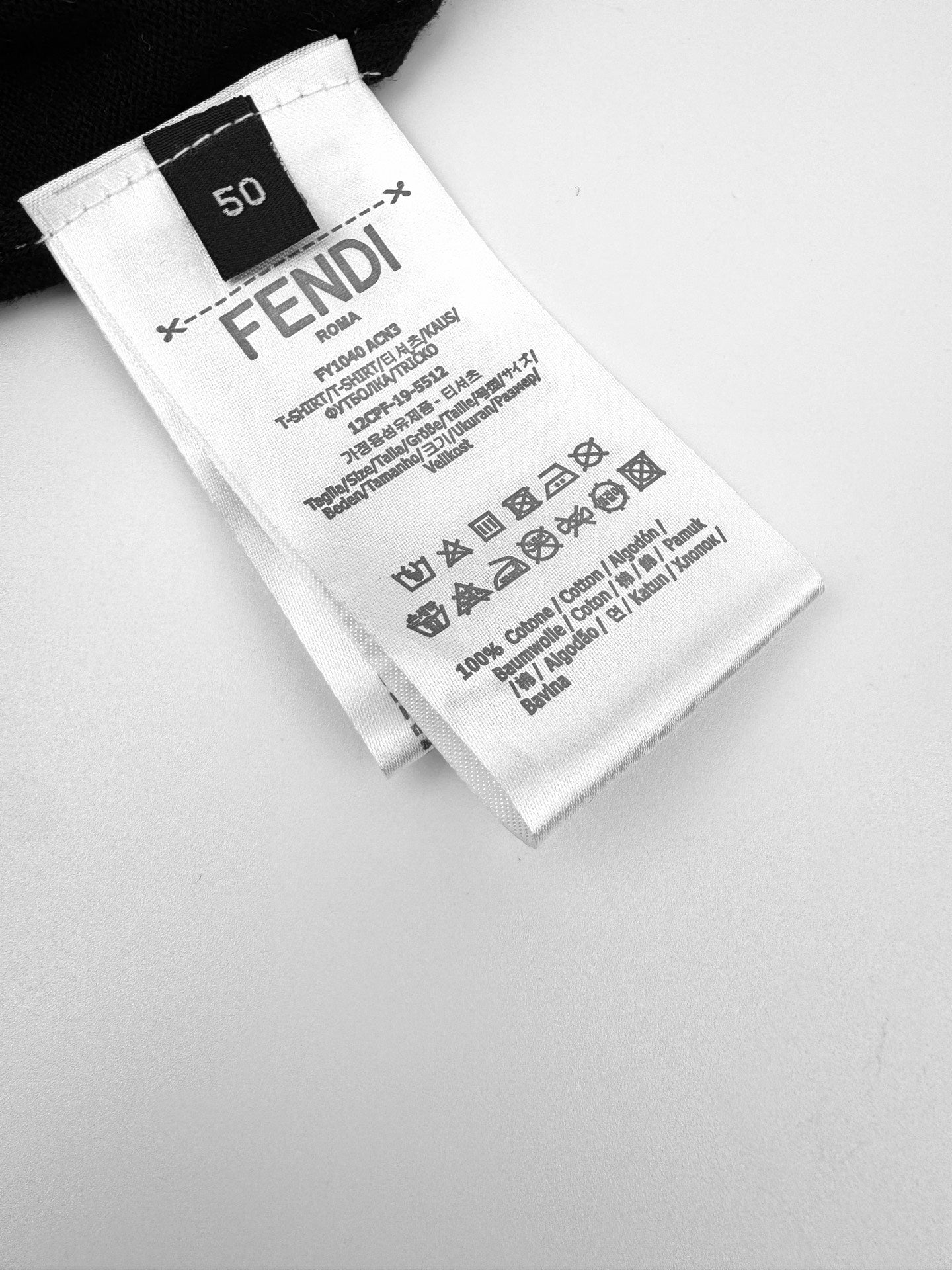 ZZLL / 펜디 니트 스웨터