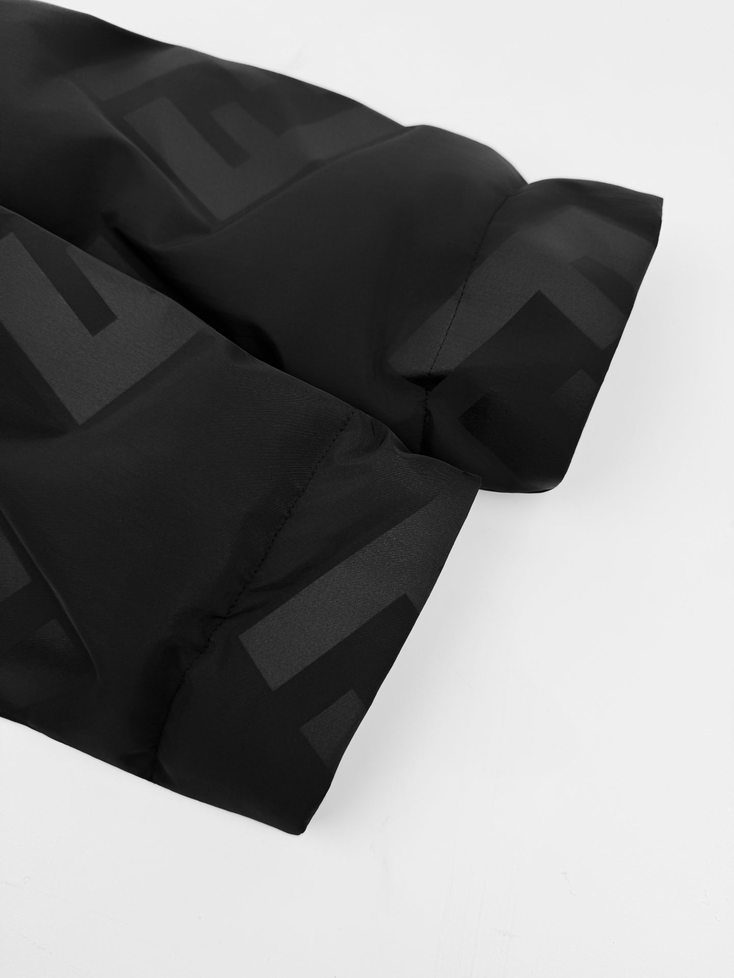 ZZLL / 펜디 패딩