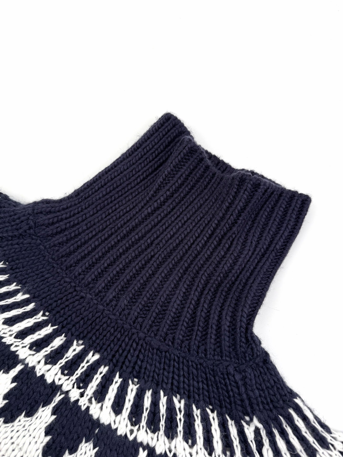 ZZLL / 디올 니트 스웨터